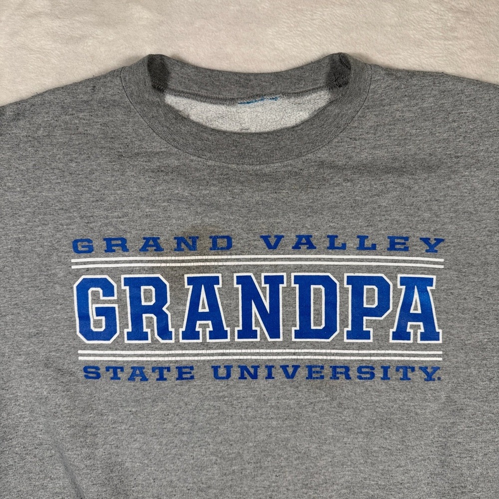 Grand Valley State University Grandpa Sweatshirt Grey Champion Crewneck Large - Picture 4 of 7